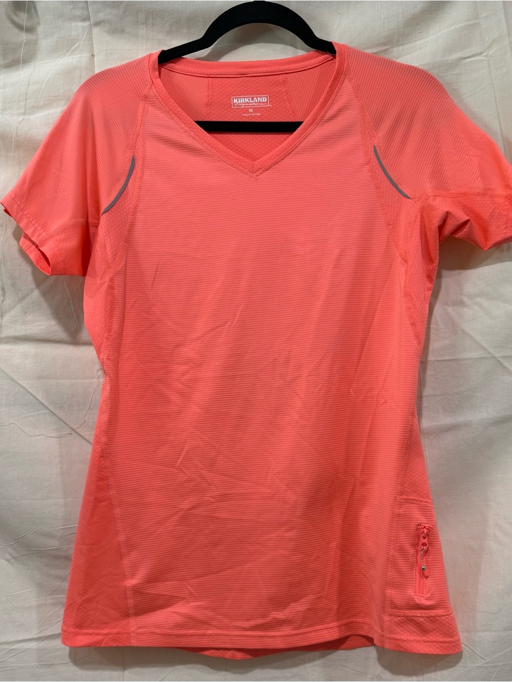 Kirkland Signature Short-Sleeve V-Neck Active Top - Coral